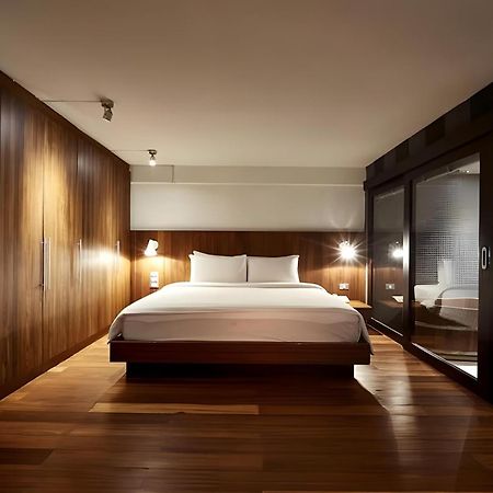 Wish Inn Silom - วิช อินน์ สีลม X 방콕 외부 사진